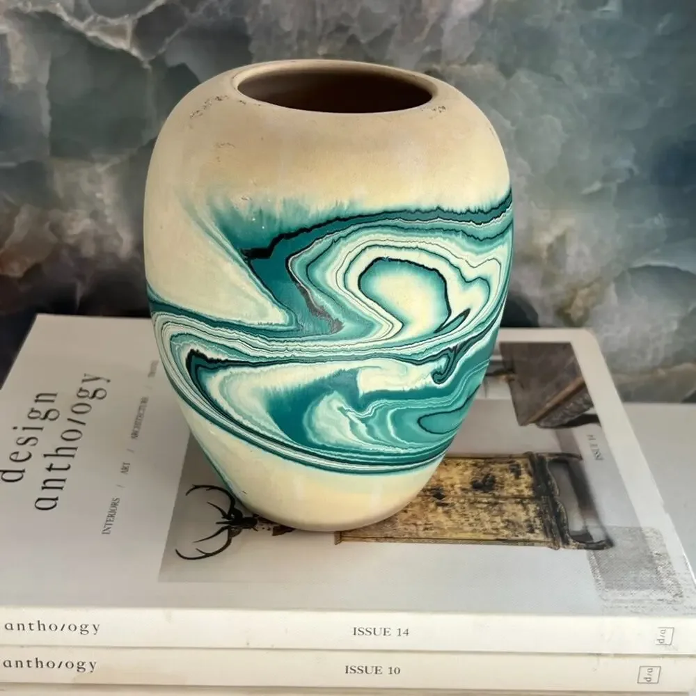 Nemadji Vase Pottery 6.5 x 5 in Round Ivory & Blue Swirl Hand Painted